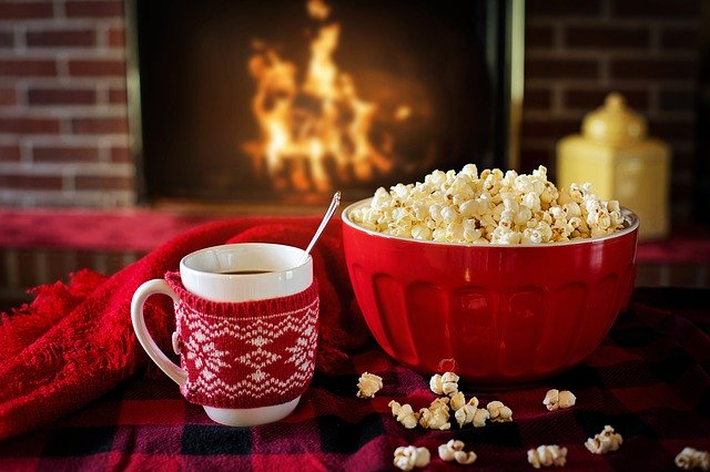 domácí pohoda, popcorn, káva
